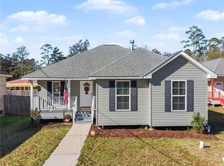 28620 Berry Todd Rd, Lacombe, LA 70445