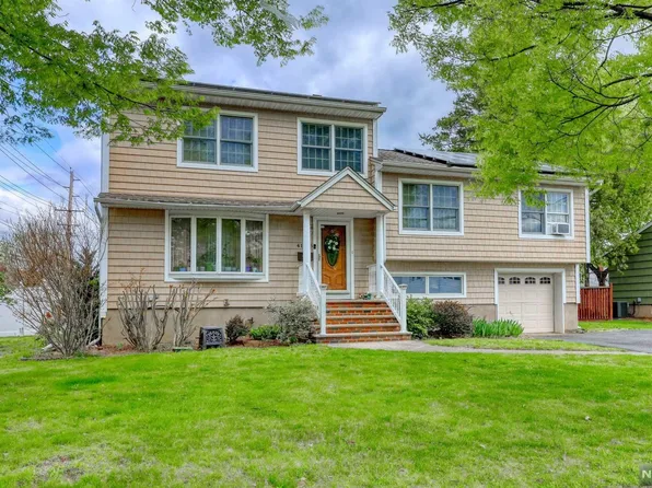 41-05 Williams St, Fair Lawn, NJ 07410