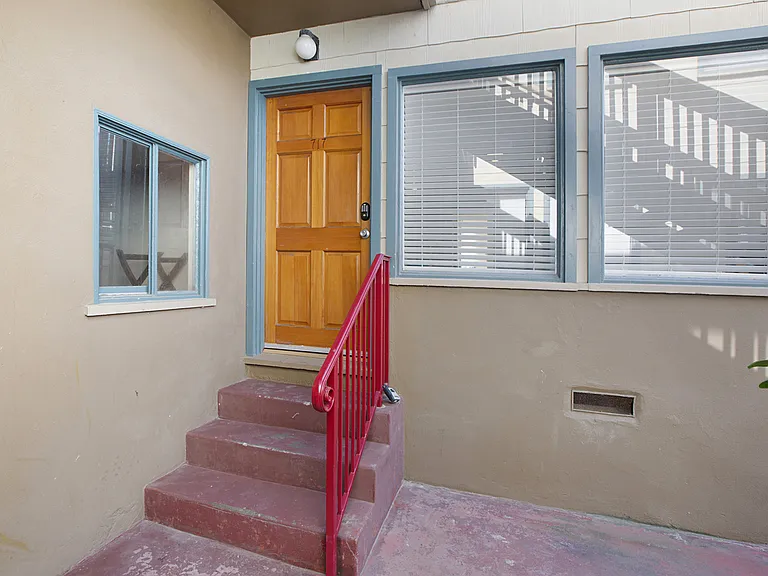 717 Whiting Ct — Photo 14