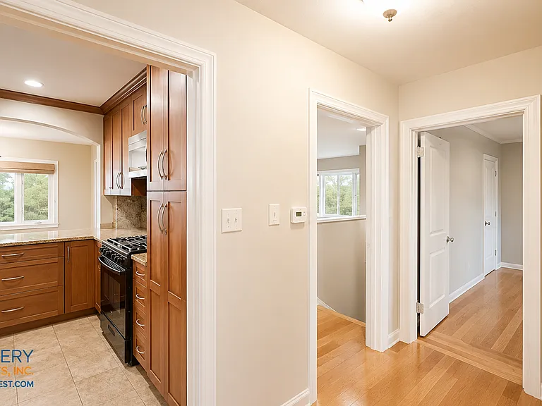 24 Sylvan Way — Photo 7