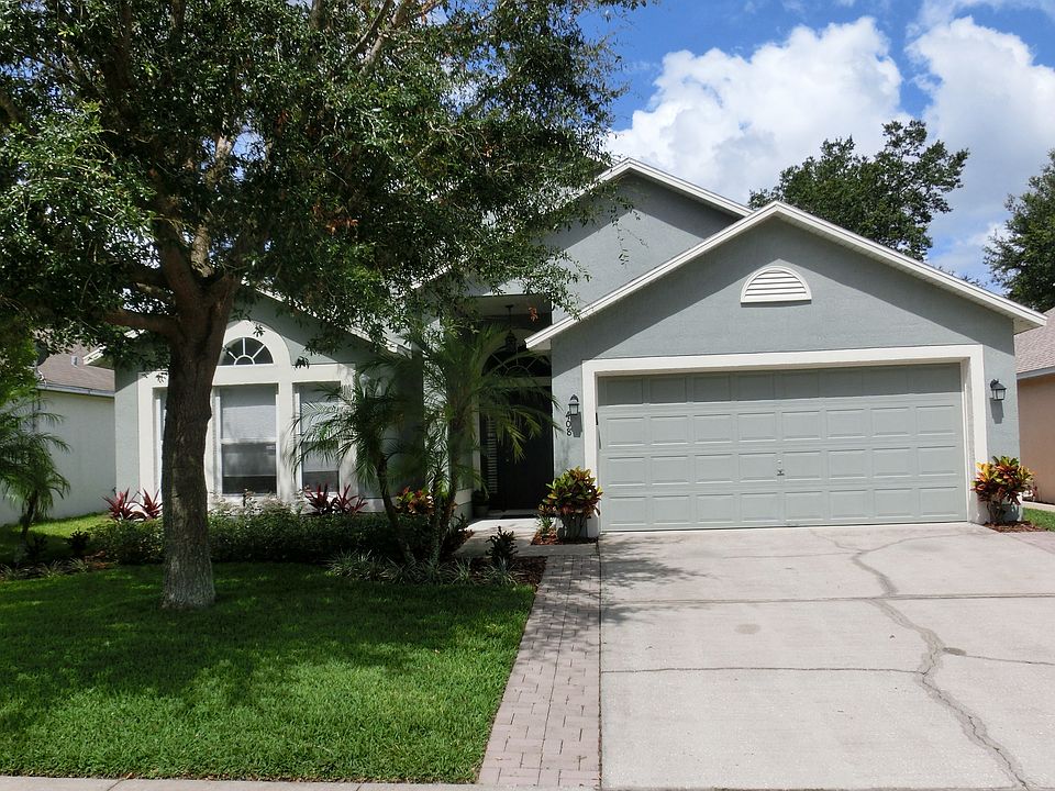 1st image of 408 Woodbury Pines Cir