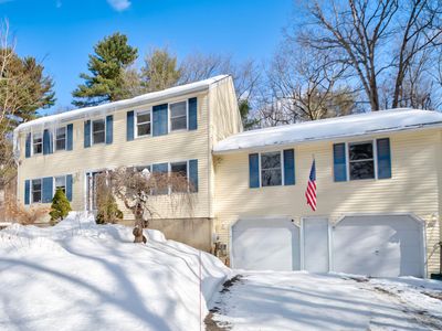 12 Shelly Drive, Pelham, NH, 03076