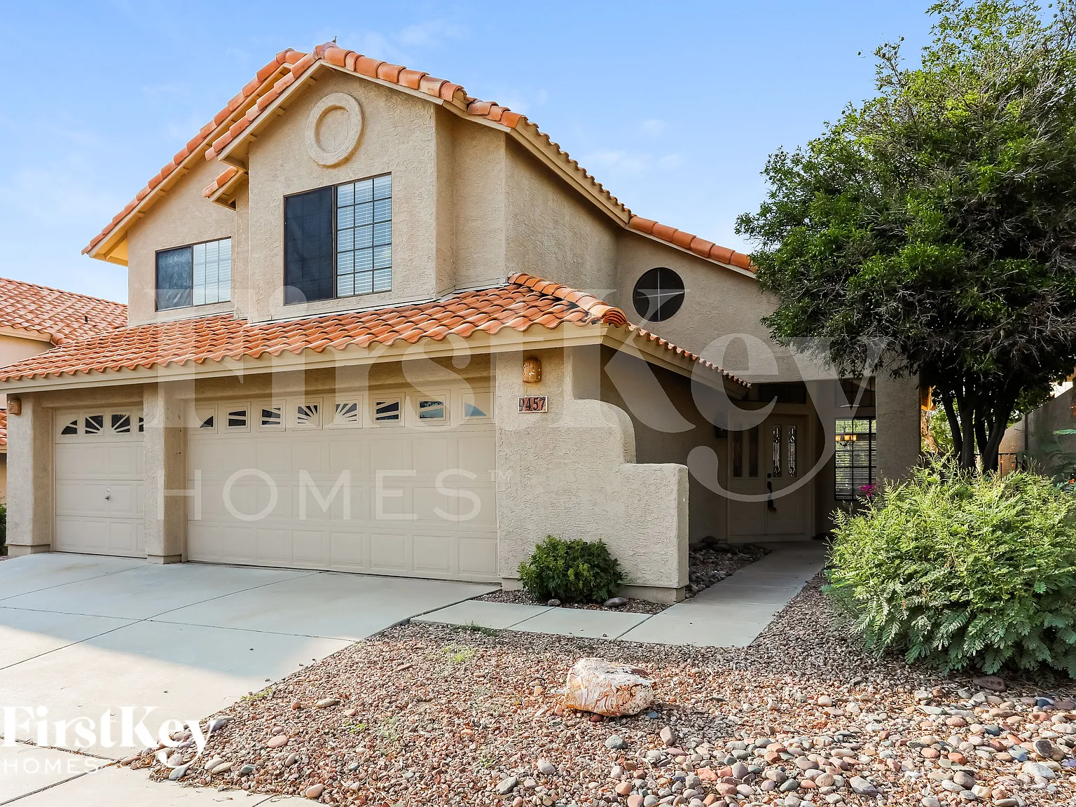 4 bed, 3.0 bath, 2335 sqft, $2,365 — Photo 2