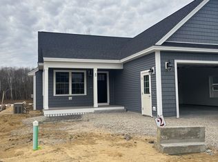 80 Mulberry Ln UNIT 2, Epping, NH 03042