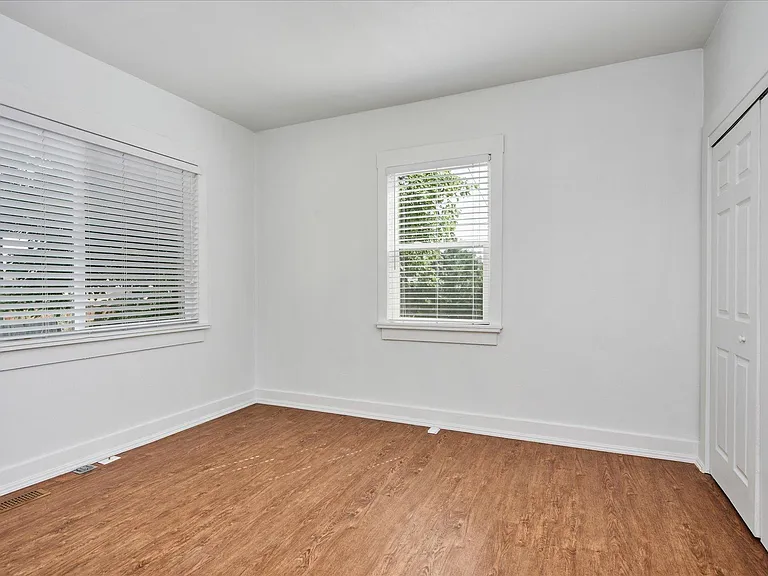 1434 N Perry St #UPPER — Photo 18