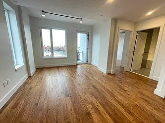 Rented by Tapiro Realty