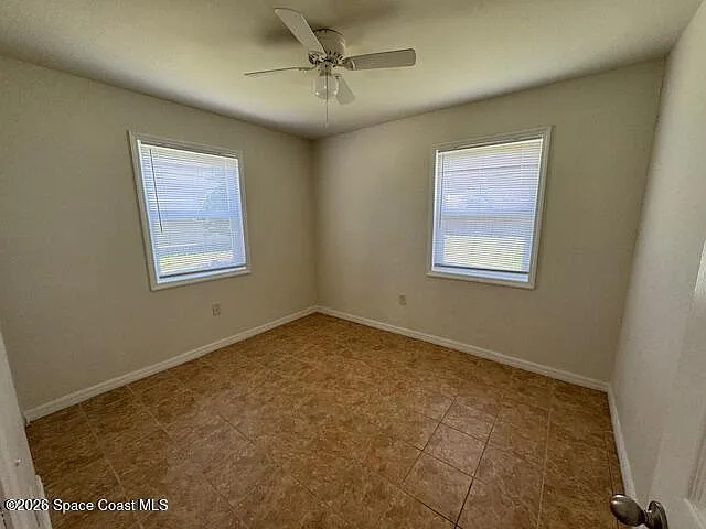 1630 Agnes Ave SE — Photo 11