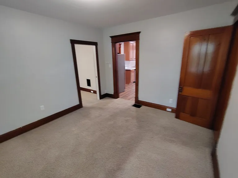 243 S Wayne St #C — Photo 8