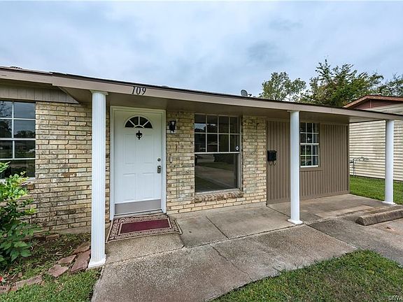 2nd image of 109 Brookbriar Dr