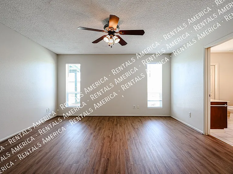 2466 W Onza Ave — Photo 18