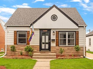 328 S 80th St, Milwaukee, WI 53214