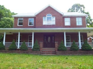 944 Blackhorse Rd, North Tazewell, VA 24630