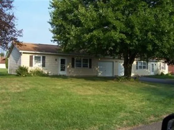 221 Jane Dr, Smithville, OH 44677