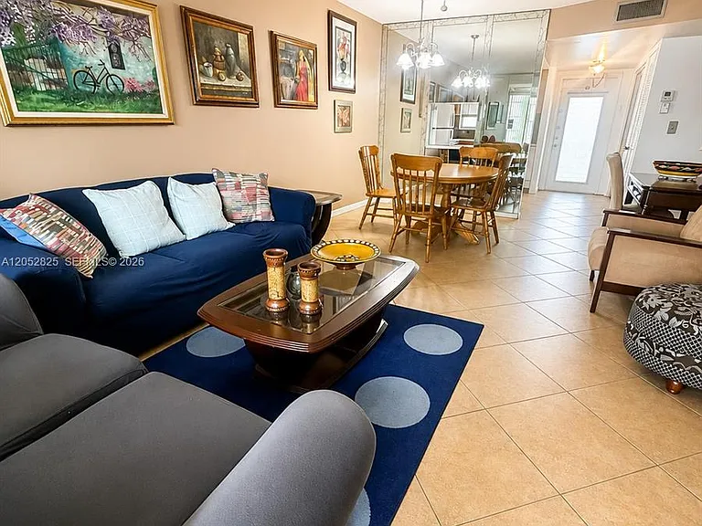 8220 Sunrise Lakes Blvd #309 — Photo 4