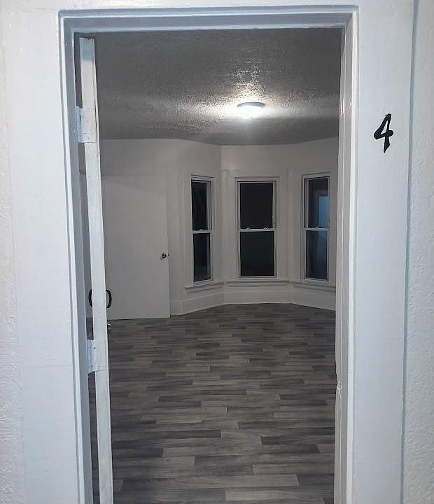 1st image of 418 Harbor St APT 4