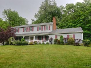 22 Craescot Way, Mahopac, NY 10541