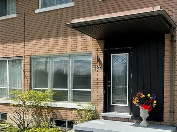 124 Avalon Pl, Kitchener, ON N2M 4N7