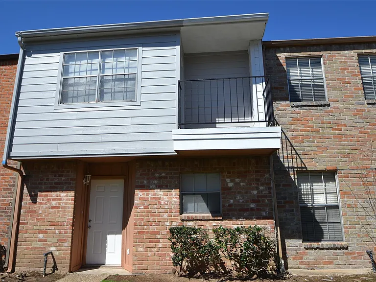 9200 W Bellfort Ave #79 — Photo 6
