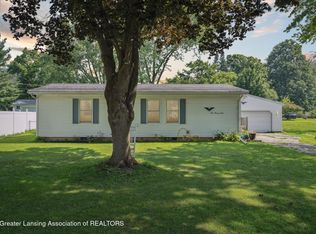 225 Hamilton St, Dimondale, MI 48821