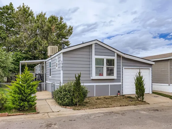 1707 Cimarron St, Aurora, CO 80011