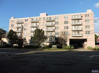 446 Passaic St APT 2A, Hackensack, NJ 07601