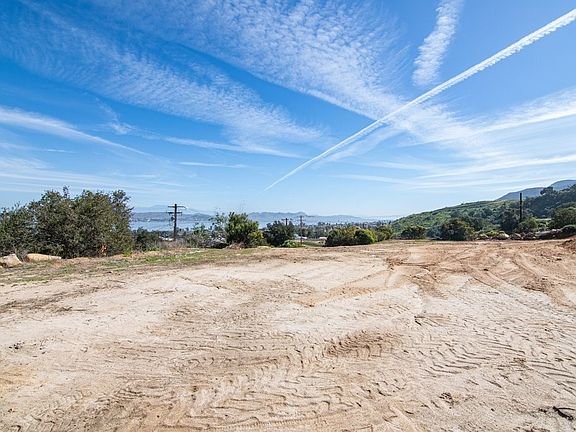 3rd image of 2930 Lakeview Ave Lot 2