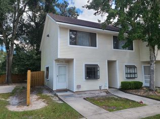 6140 SW 8th Pl, Gainesville, FL 32607