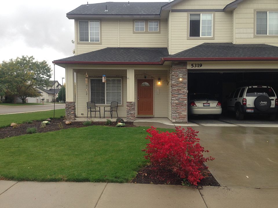 2nd image of 5319 N Cortona Way