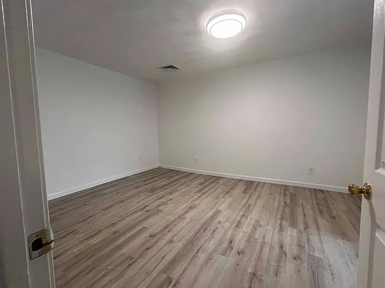 1393 Mendon Rd #1 — Photo 6