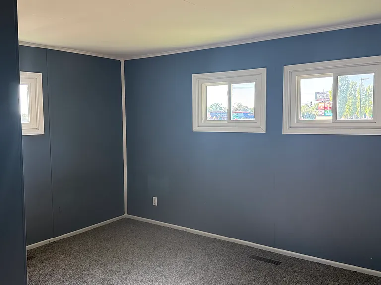 7089 Decatur St — Photo 3