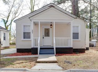 907 McKinley Ave, Suffolk, VA 23434