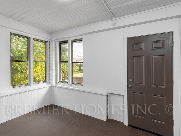1111 11th St NW — Photo 14