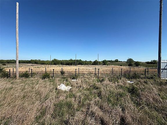 2nd image of 51901 S 34900th Rd