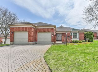 60 Rosecliffe Cres #8, London, ON N6K4E5