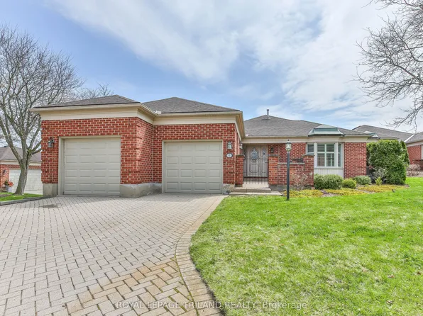 60 Rosecliffe Cres #8, London, ON N6K 4E5