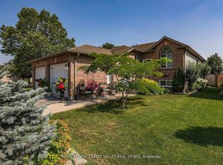 11 Jefferson Ct W, Welland, ON L3C7G5