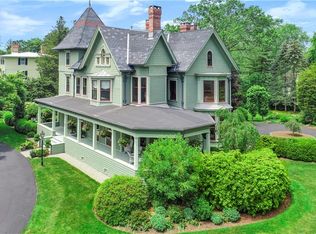 860 Pequot Ave, Southport, CT 06890