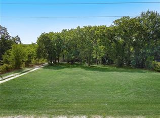 8832 High Lake Rd, Alvarado, TX 76009