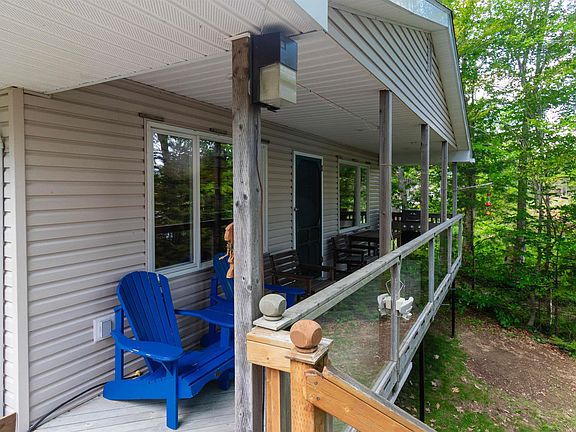 4th image of 188 Douglaswood Dr