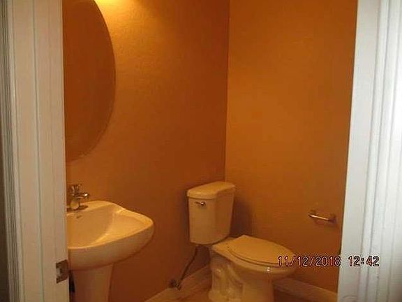 4th image of 46040 W Rainbow Dr