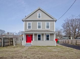 20 Thomas St, Chicopee, MA 01013