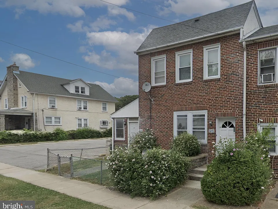 369B E County Line Rd