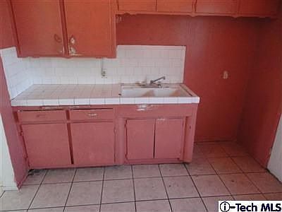5th image of 3057 June St