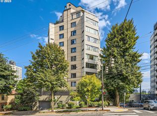 2245 SW Park Pl UNIT 3C, Portland, OR 97205