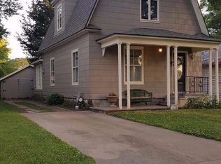 9 E 8th St, Chanute, KS 66720
