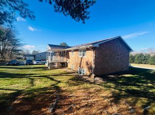 2 Bedroom, 1 Bath Apartment, Blacksburg, VA 24060