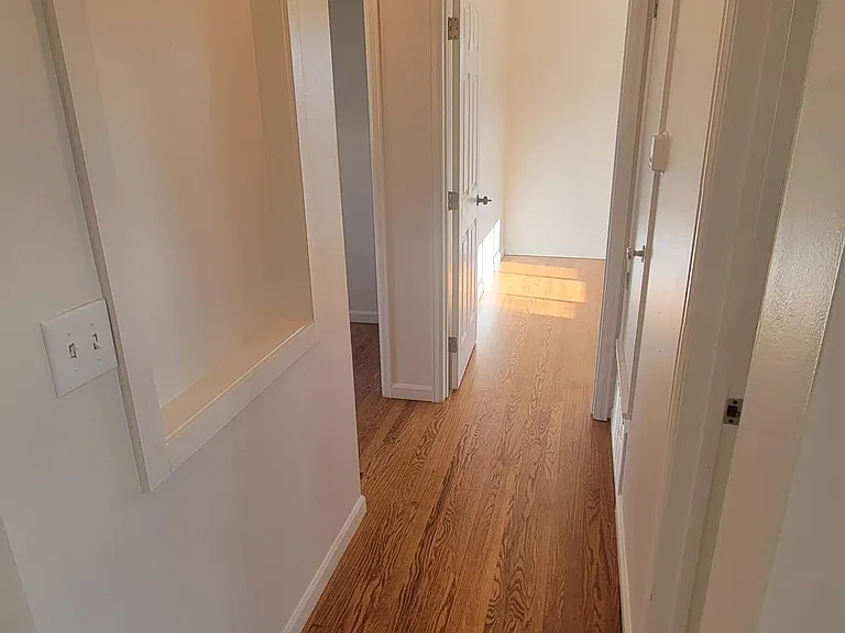 7462 Beach Ct — Photo 13