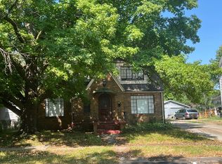 718 S Moffet Ave, Joplin, MO 64801