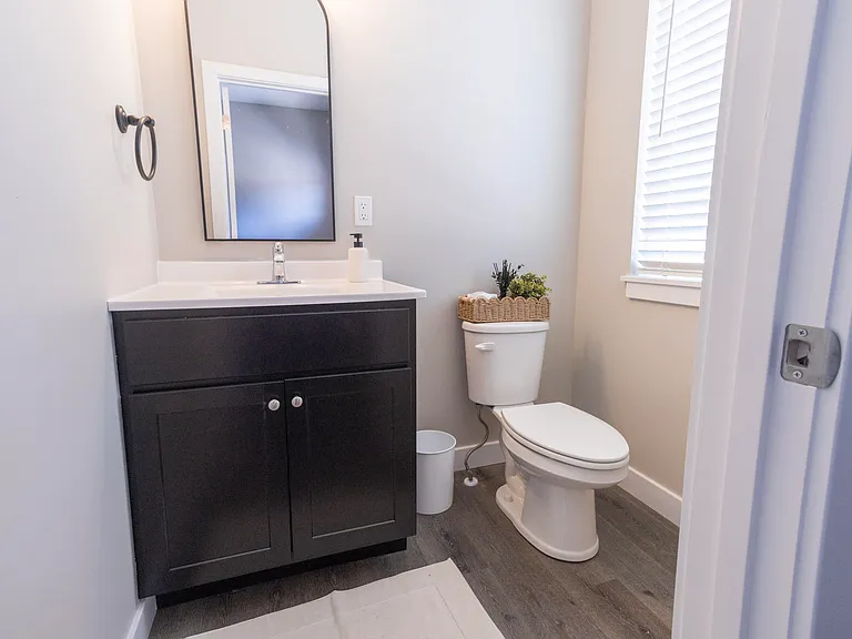 2700 Emery Dr — Photo 5