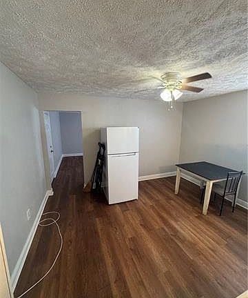 2nd image of 6231 Jefferson Hwy APT D